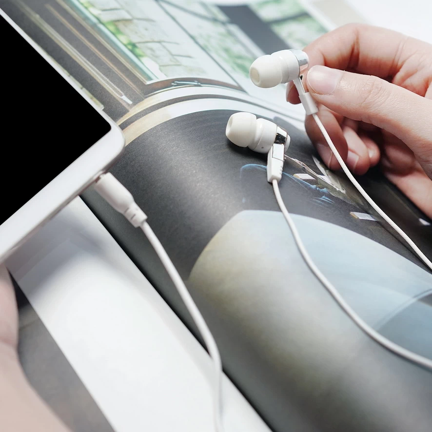 POKER Earphone - Image 7
